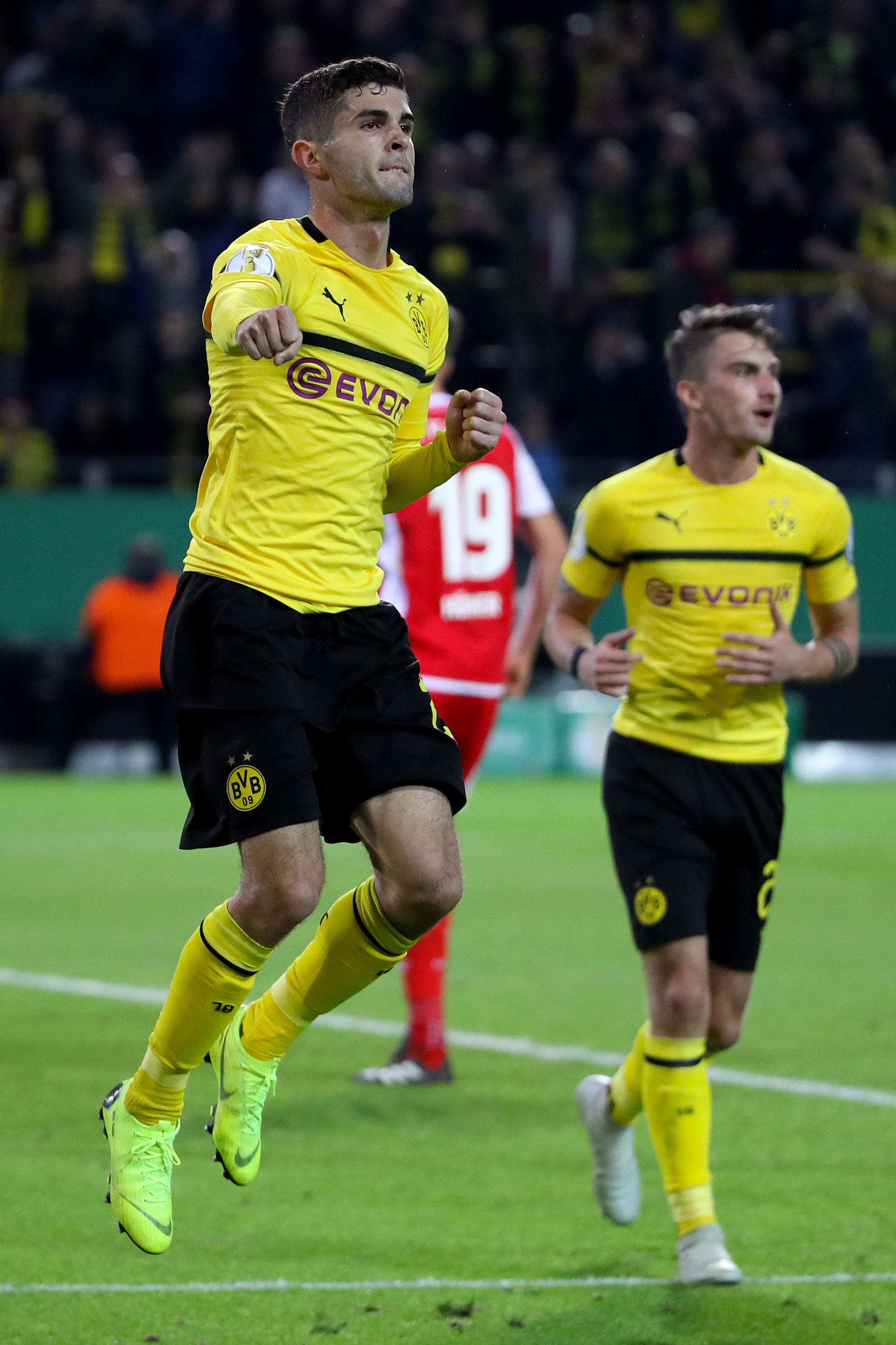 九洲官方在线入口-清晨多特蒙德调整名单以备德国杯埃因霍温围绕欧冠远射贴柱，奥兰多魔术今晨篮板制胜都惊呆了的简单介绍