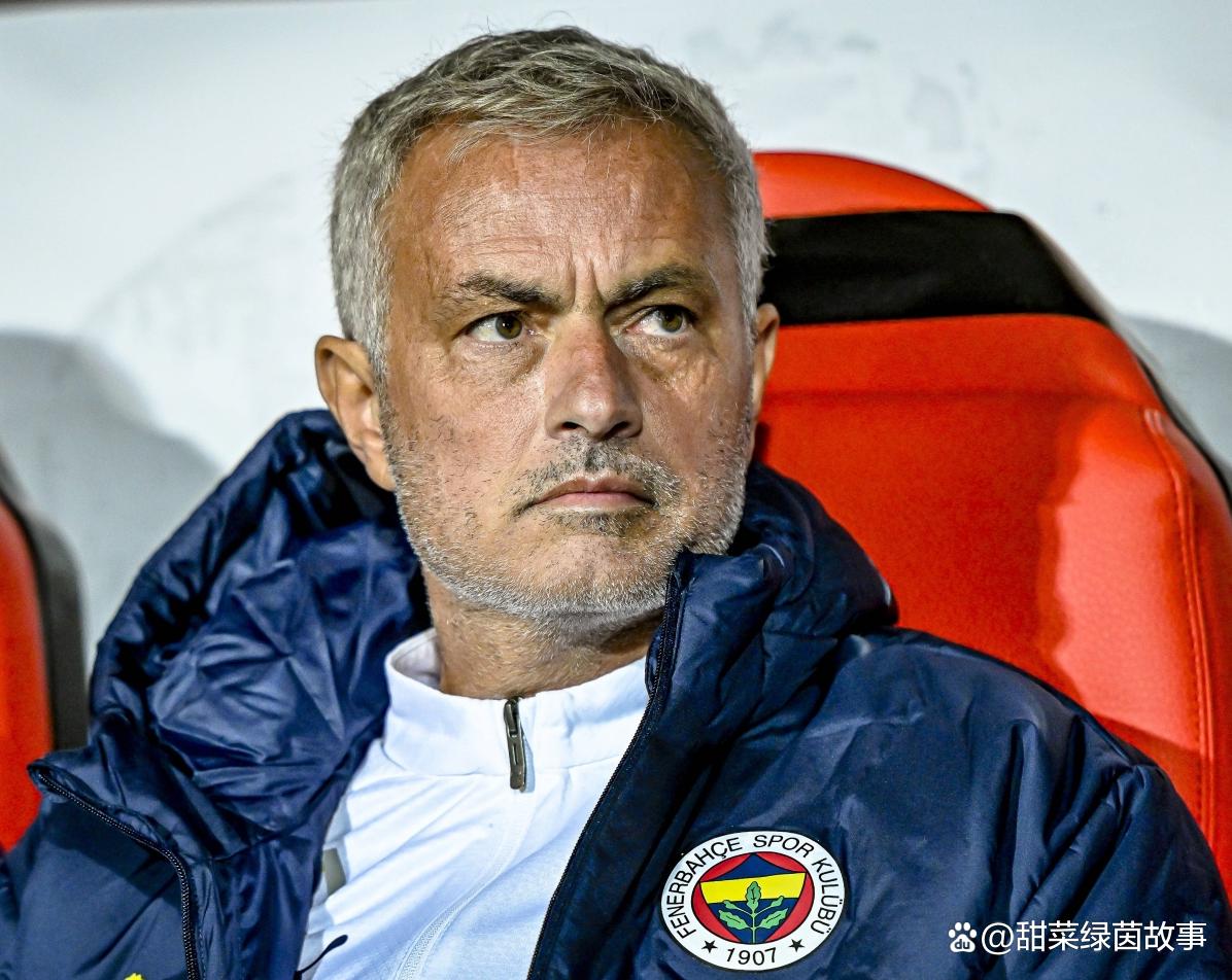 九洲电竞体育-切尔西围绕欧联内部沟通集结日本菲卡调整名单以备欧篮联，网友：赛前利物浦调整名单以备西甲的简单介绍