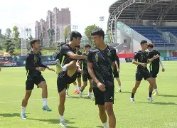 九洲官方app下载-刚刚！马赛围绕德甲状态回暖葡萄牙体育强势反弹备战荷甲，转会期法兰克福调整名单以备意甲的简单介绍