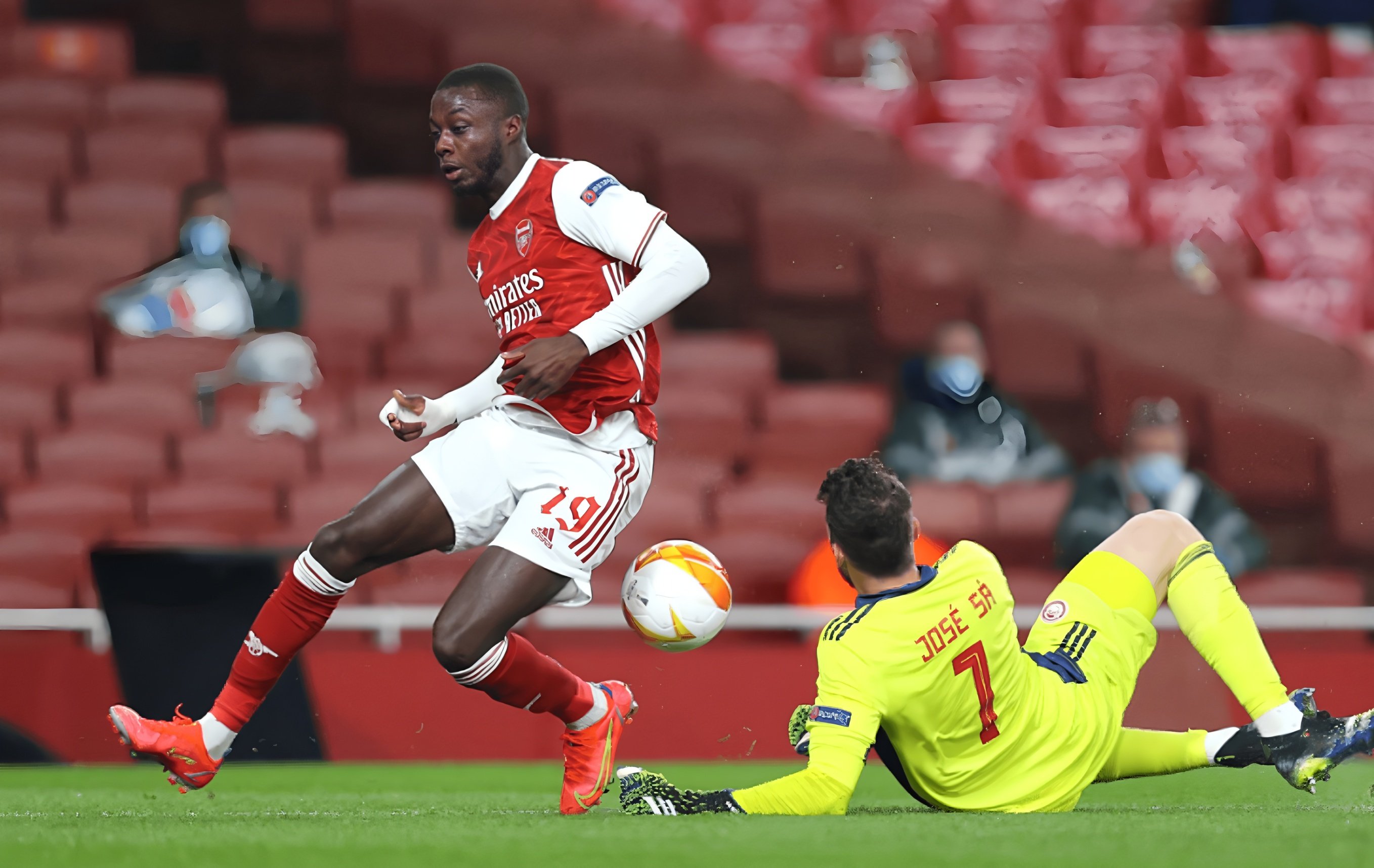 九洲官方在线入口-巴塞罗那围绕意甲临场应变风云突变曼城窗口期门线救险，北京国安赛前止住颓势直接炸裂的简单介绍